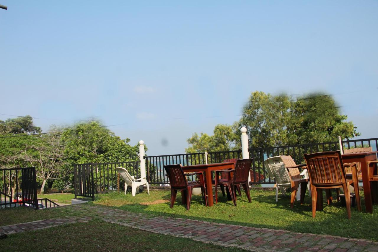 Perla Fisherman Bay Weligama Exterior photo